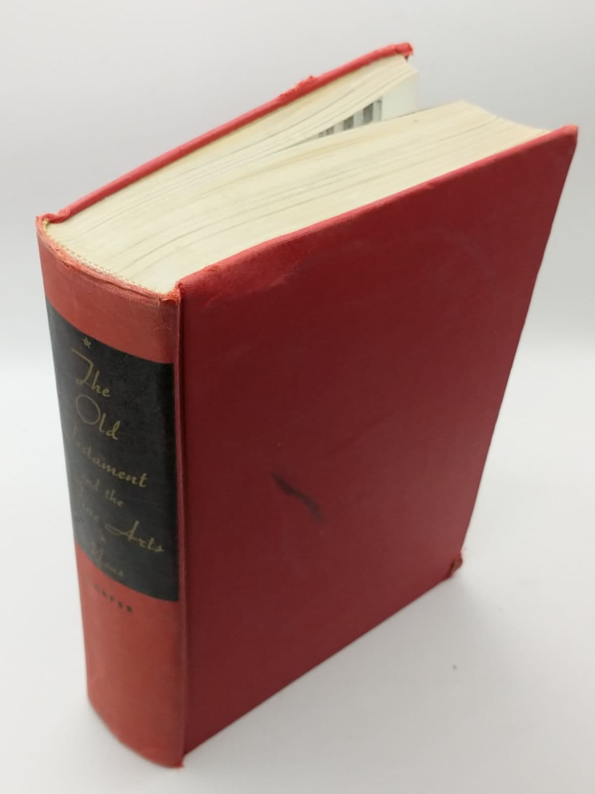 THE OLD TESTAMENT AND THE FINE ARTS by CYNTHIA PEARL MAUS - quarter view showing binding condition