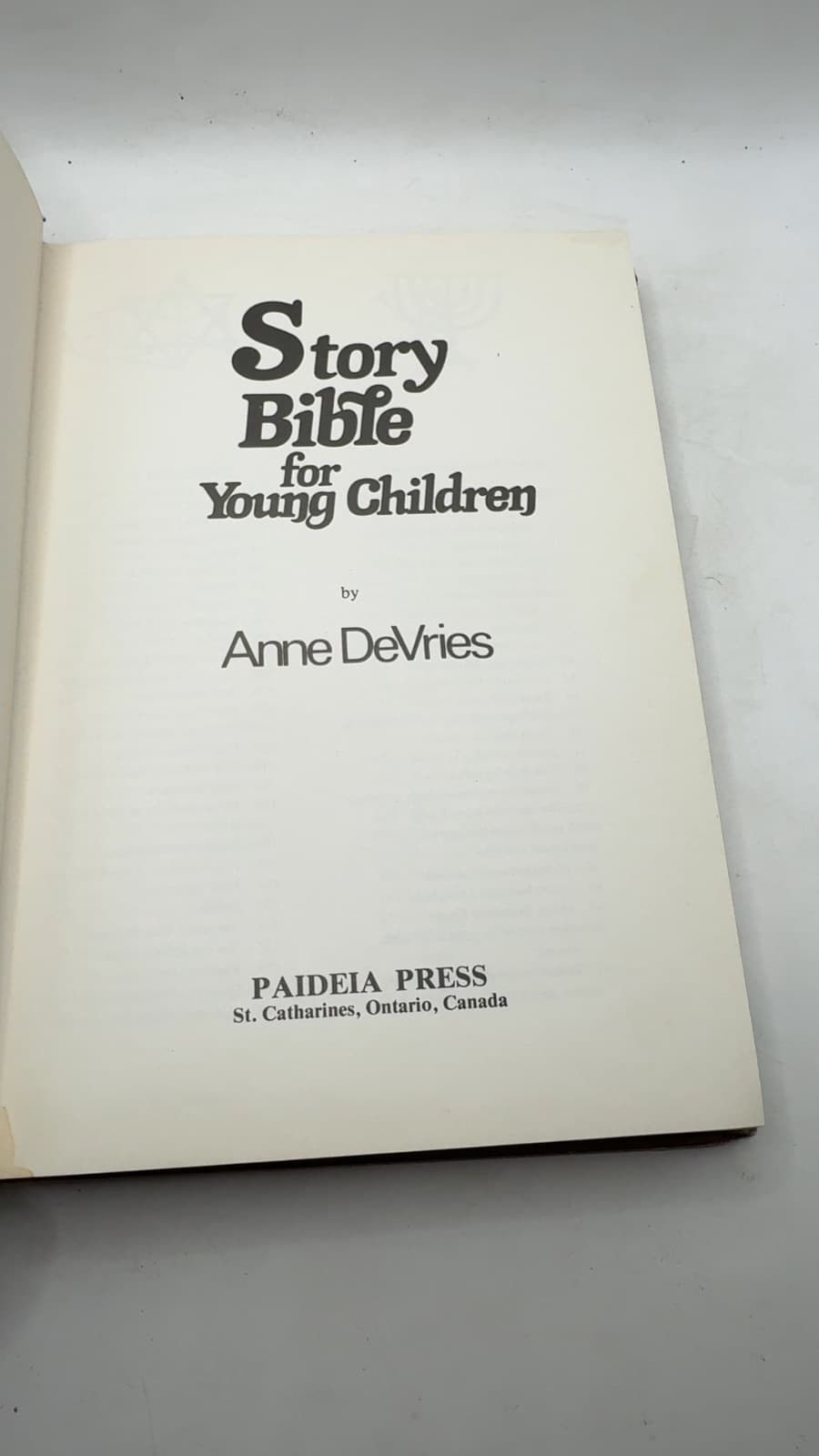 Story Bible for Young Children by Anne DeVries - title page