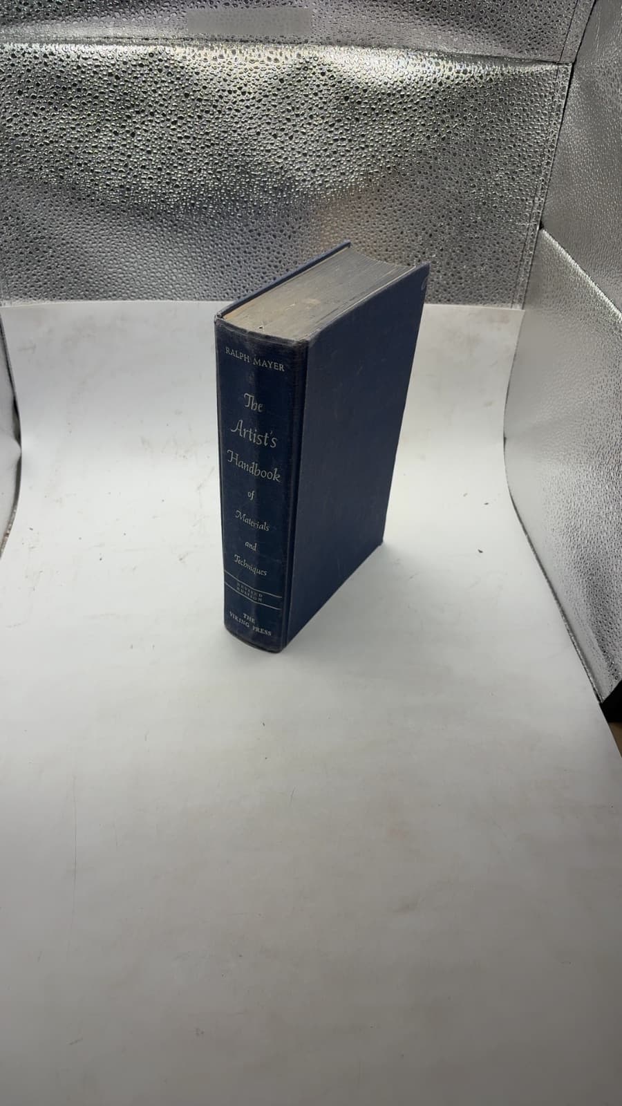 The Artist's Handbook of Materials and Techniques by Ralph Mayer - front cover