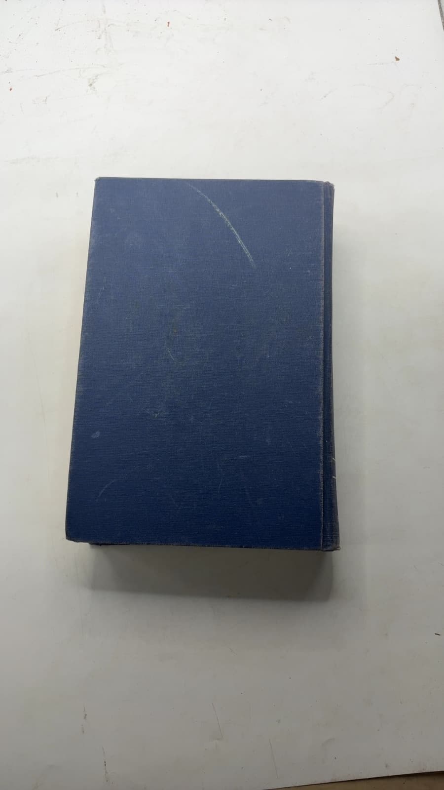 The Artist's Handbook of Materials and Techniques by Ralph Mayer - additional view