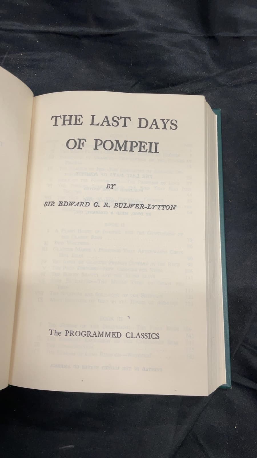 The Last Days of Pompeii by Sir Edward G. E. Bulwer-Lytton - title page