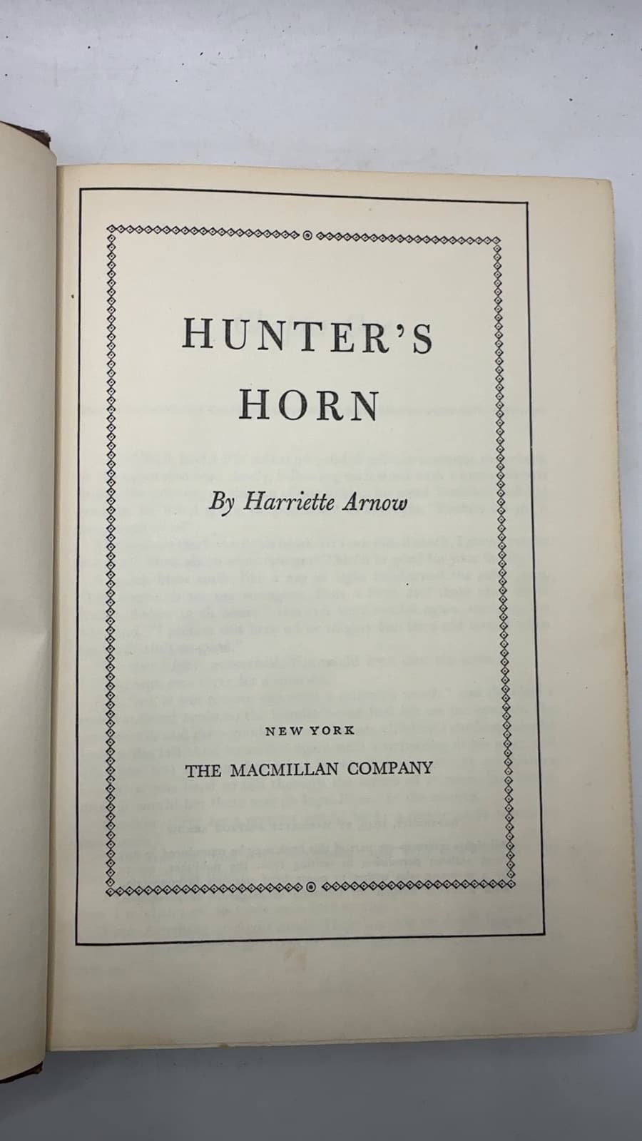 Hunter's Horn by Harriette Arnow - title page