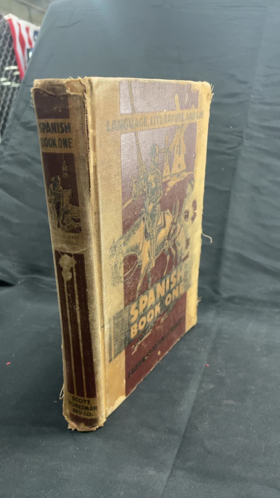 Spanish Book One by Rose Lovenhart Friedman, Doris King Arjona, Esther Pérez Carvajal - front cover
