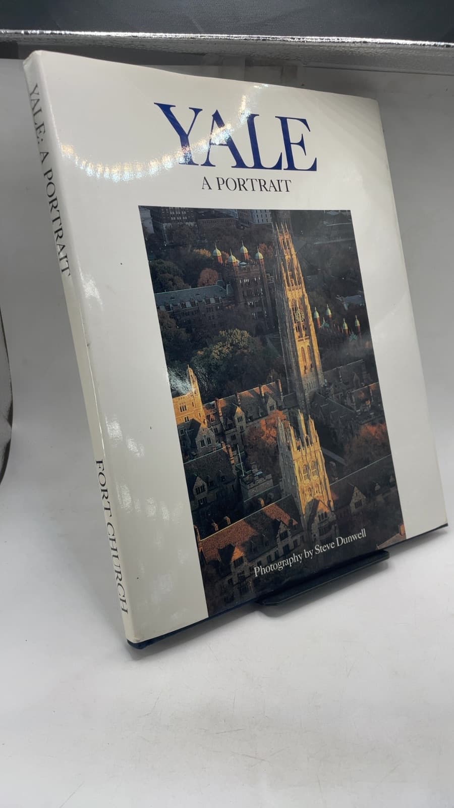 Yale: A Portrait by Steve Dunwell - front cover