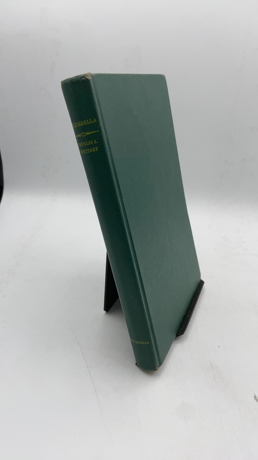 Columbella by Phyllis A. Whitney - front cover