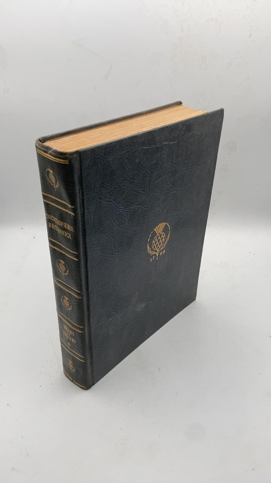 ENCYCLOPÆDIA BRITANNICA: A New Survey of Universal Knowledge Volume 4 BRAIN to CASTING - front cover