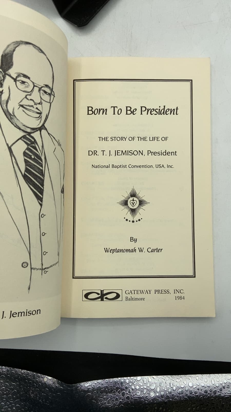Born To Be President by Weptanomah W. Carter - title page