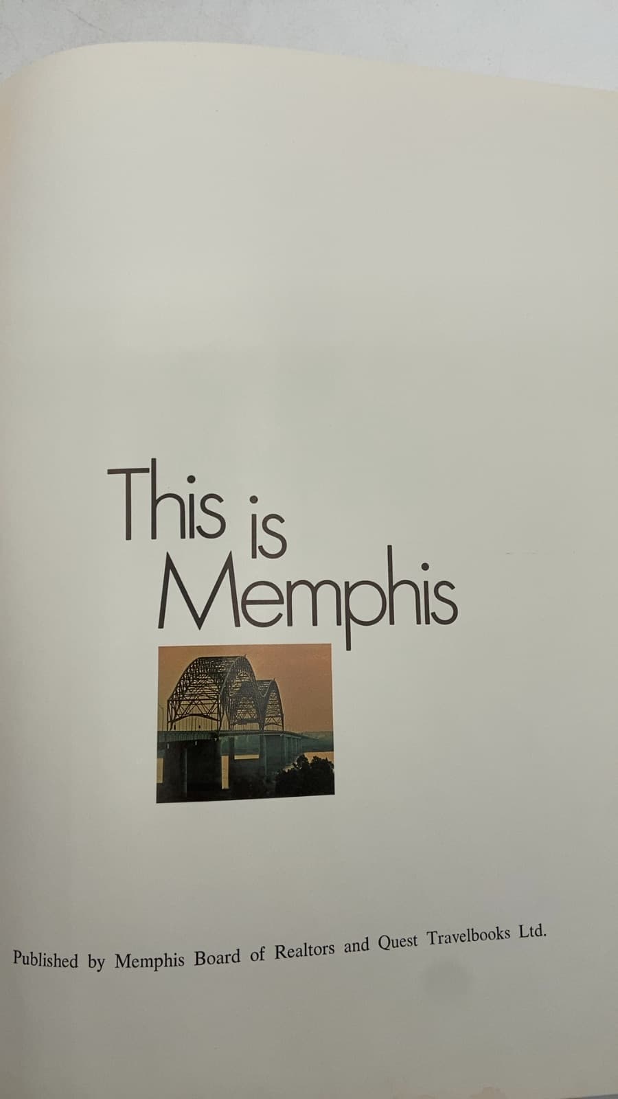 This is Memphis by Robin McCuddy - title page