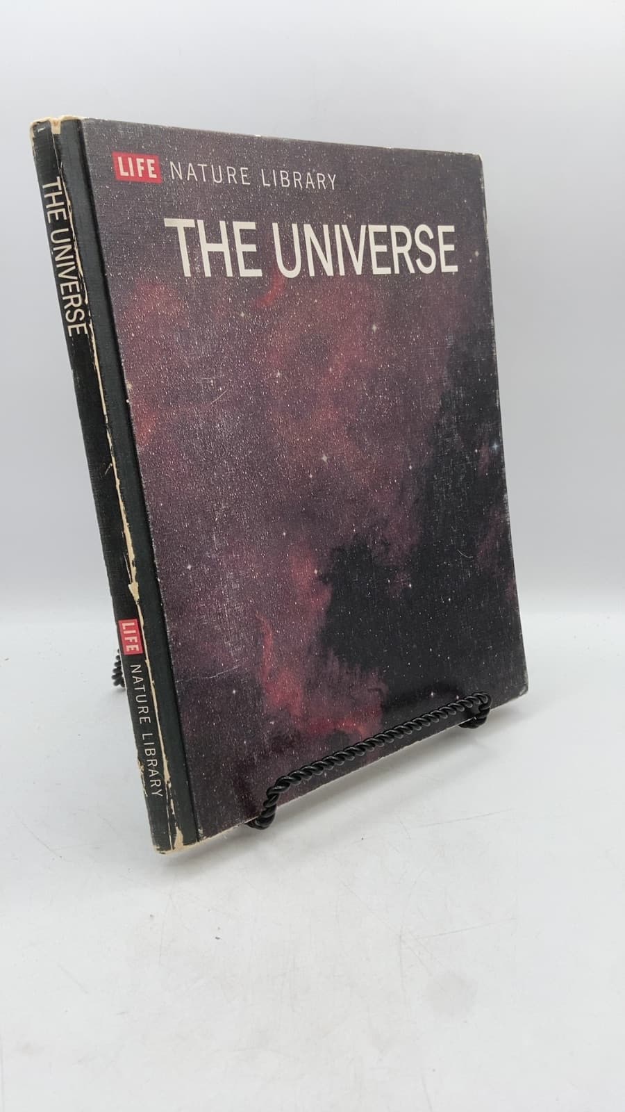 THE Universe by David Bergamini and the Editors of Time-Life Books - front cover