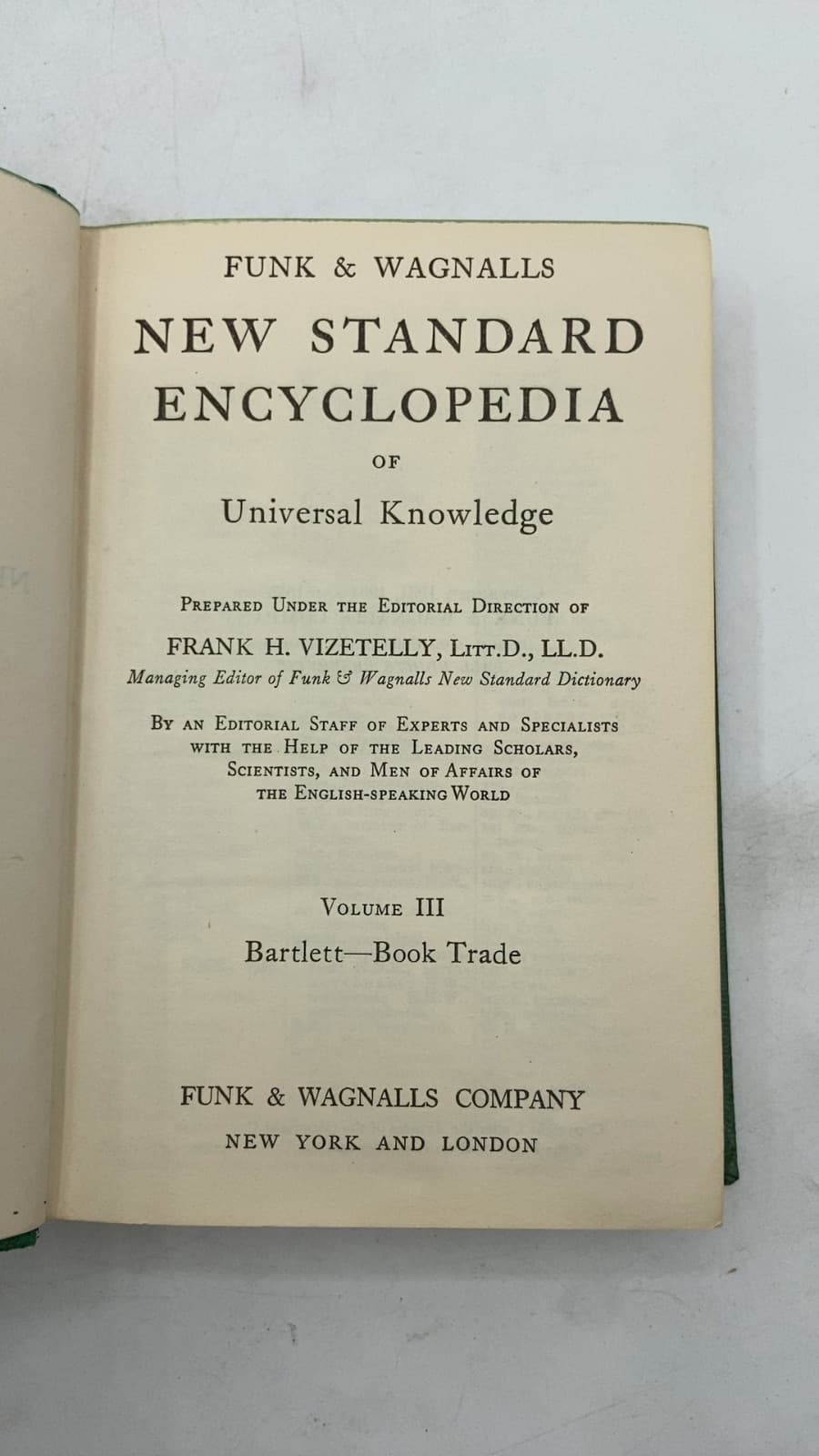 Funk & Wagnalls New Standard Encyclopedia of Universal Knowledge by Frank H. Vizetelly - title page