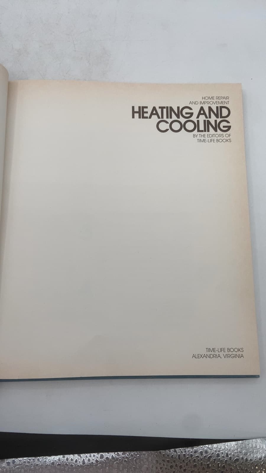 Heating and Cooling by The Editors of Time-Life Books - title page