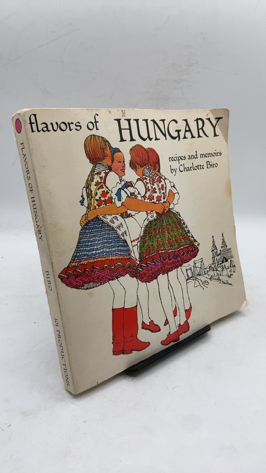 Flavors of Hungary by Charlotte Slovak Biro - front cover