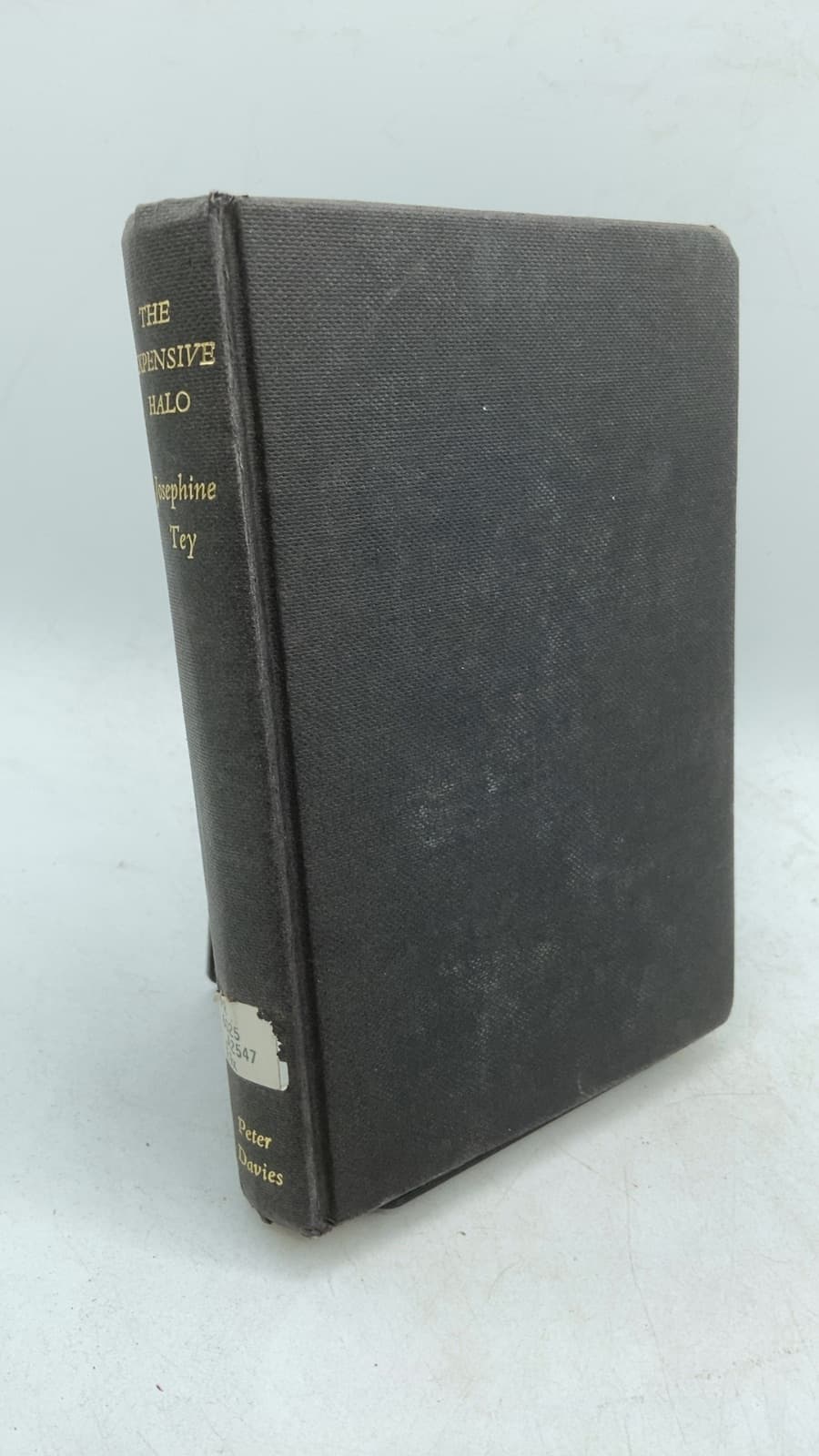 THE Expensive Halo by Josephine TEY - front cover