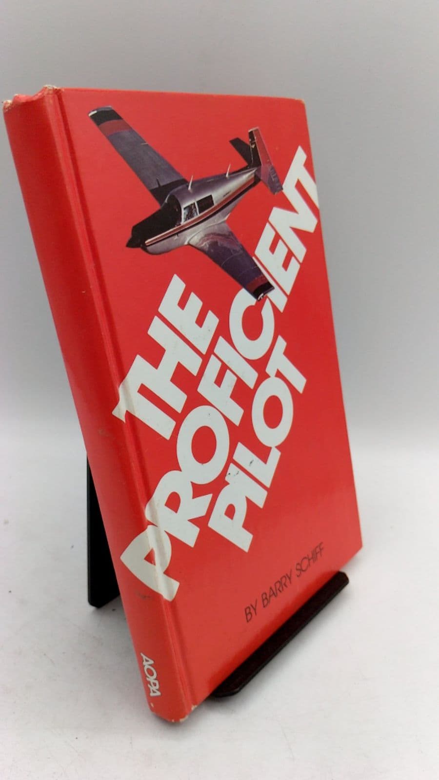 THE Proficient Pilot by Barry Schiff - front cover
