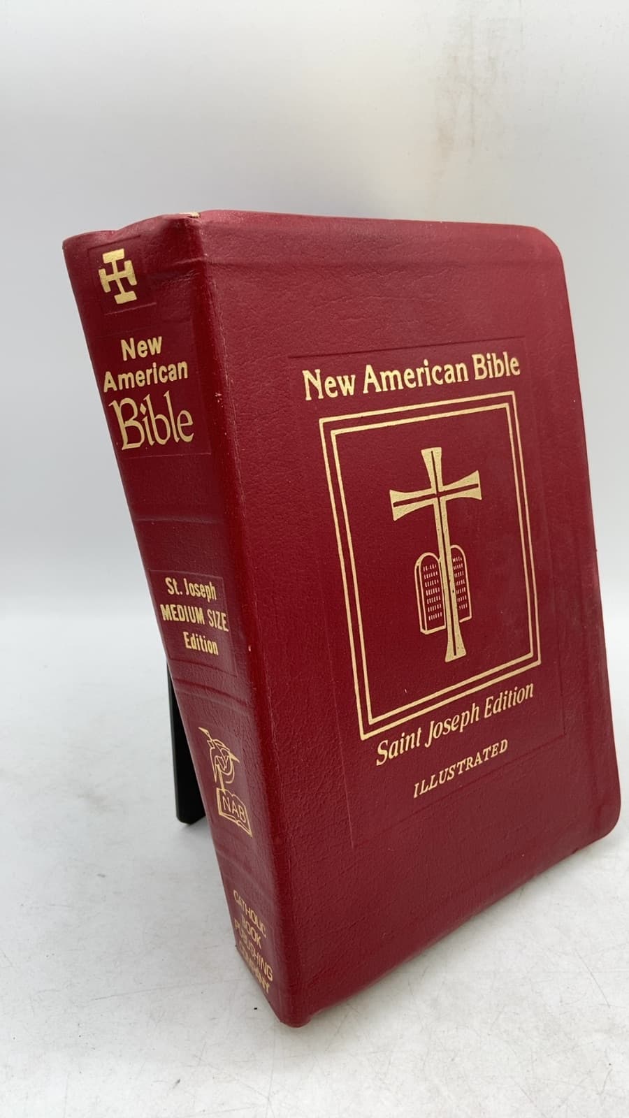 New American Bible by Confraternity of Christian Doctrine - front cover