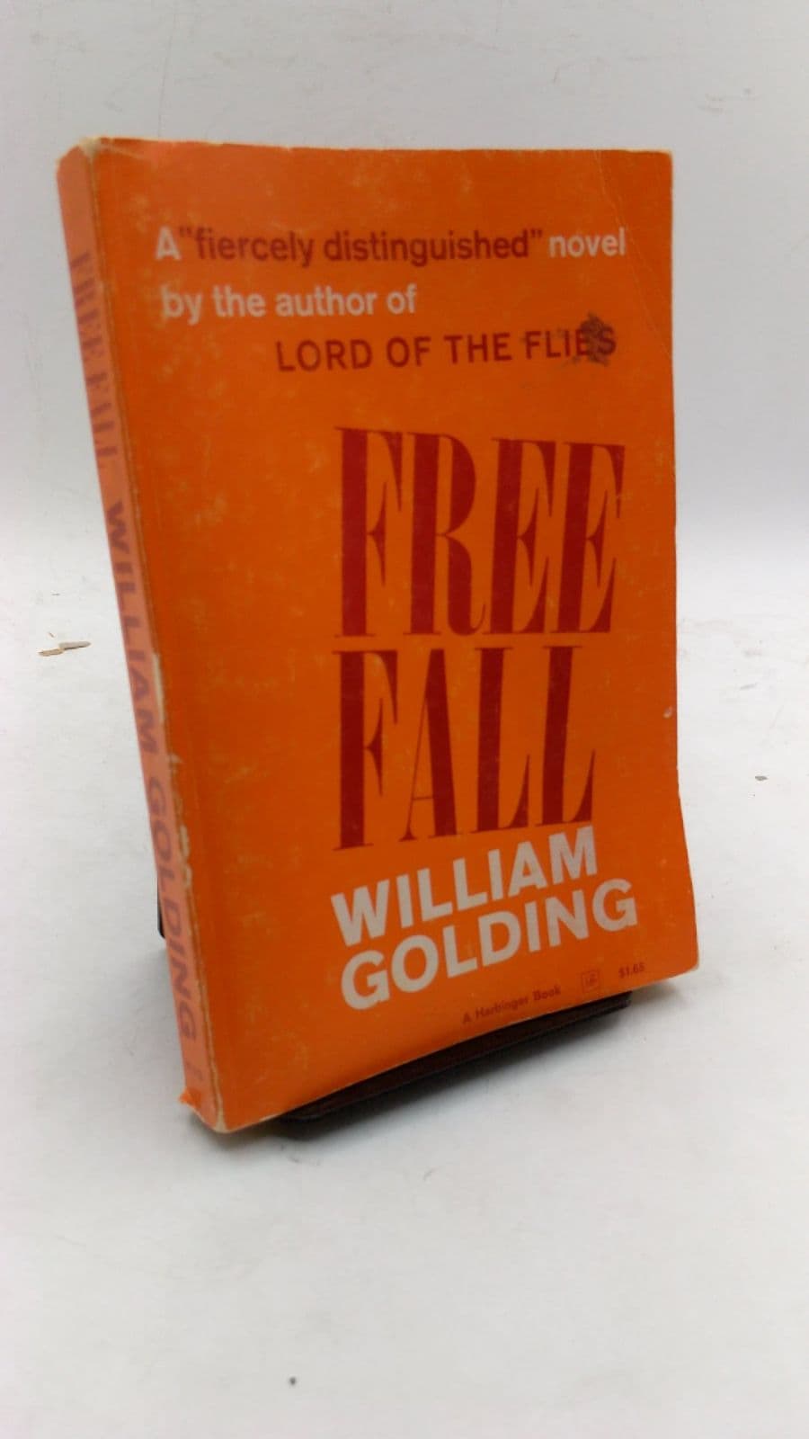 Free Fall by William Golding - front cover