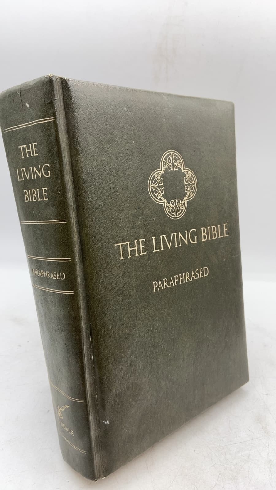 THE Living Bible Paraphrased