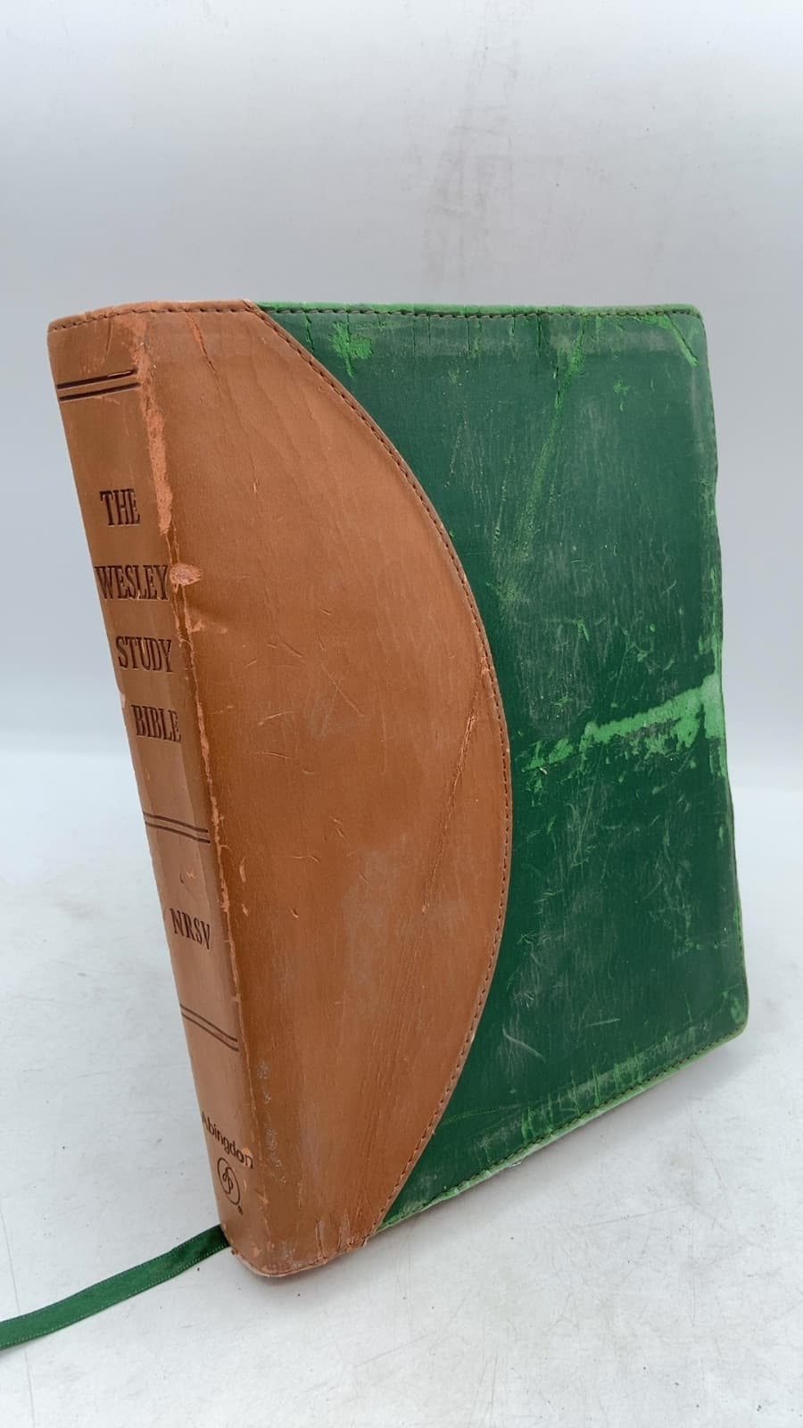 The Wesley Study Bible: NRSV - front cover