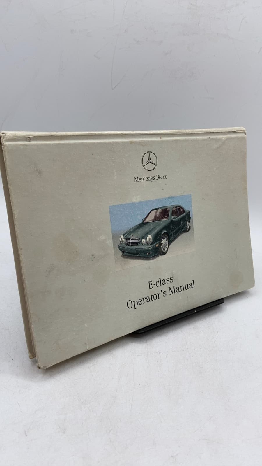 E-class Operator's Manual by DaimlerChrysler AG - front cover