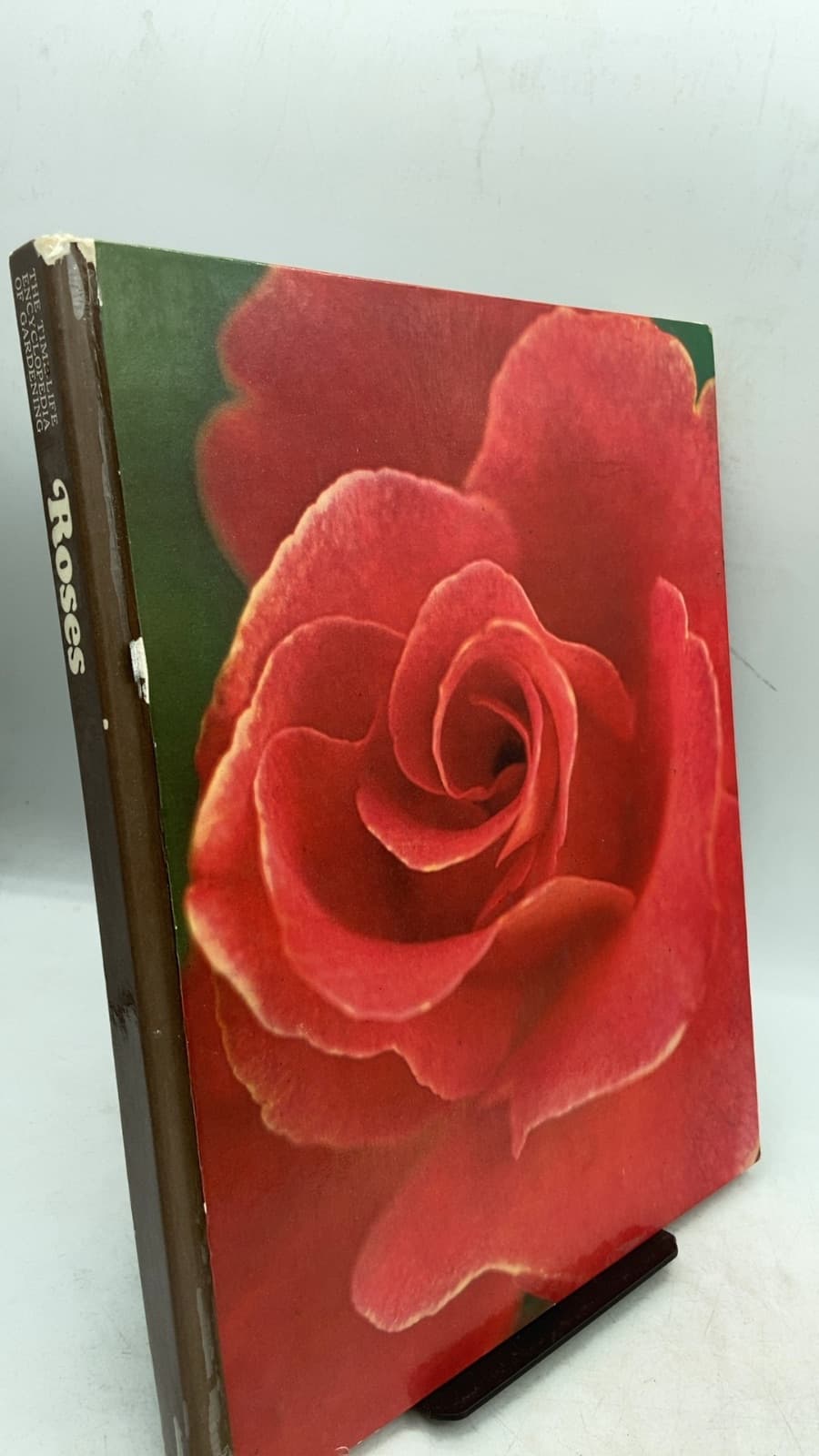 Roses by James Underwood Crockett and the Editors of Time-Life Books - front cover