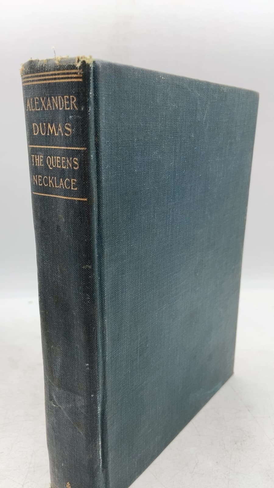 The Queen's Necklace by Alexandre Dumas - front cover