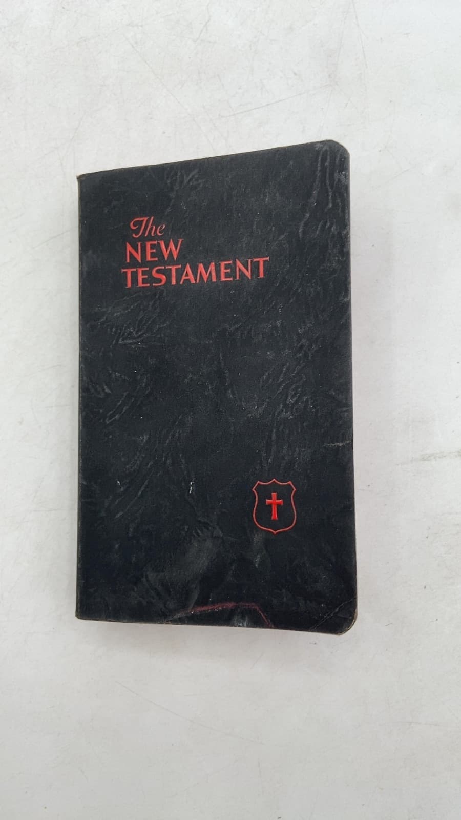 The New Testament of Our Lord and Savior Jesus Christ - quarter view showing binding condition