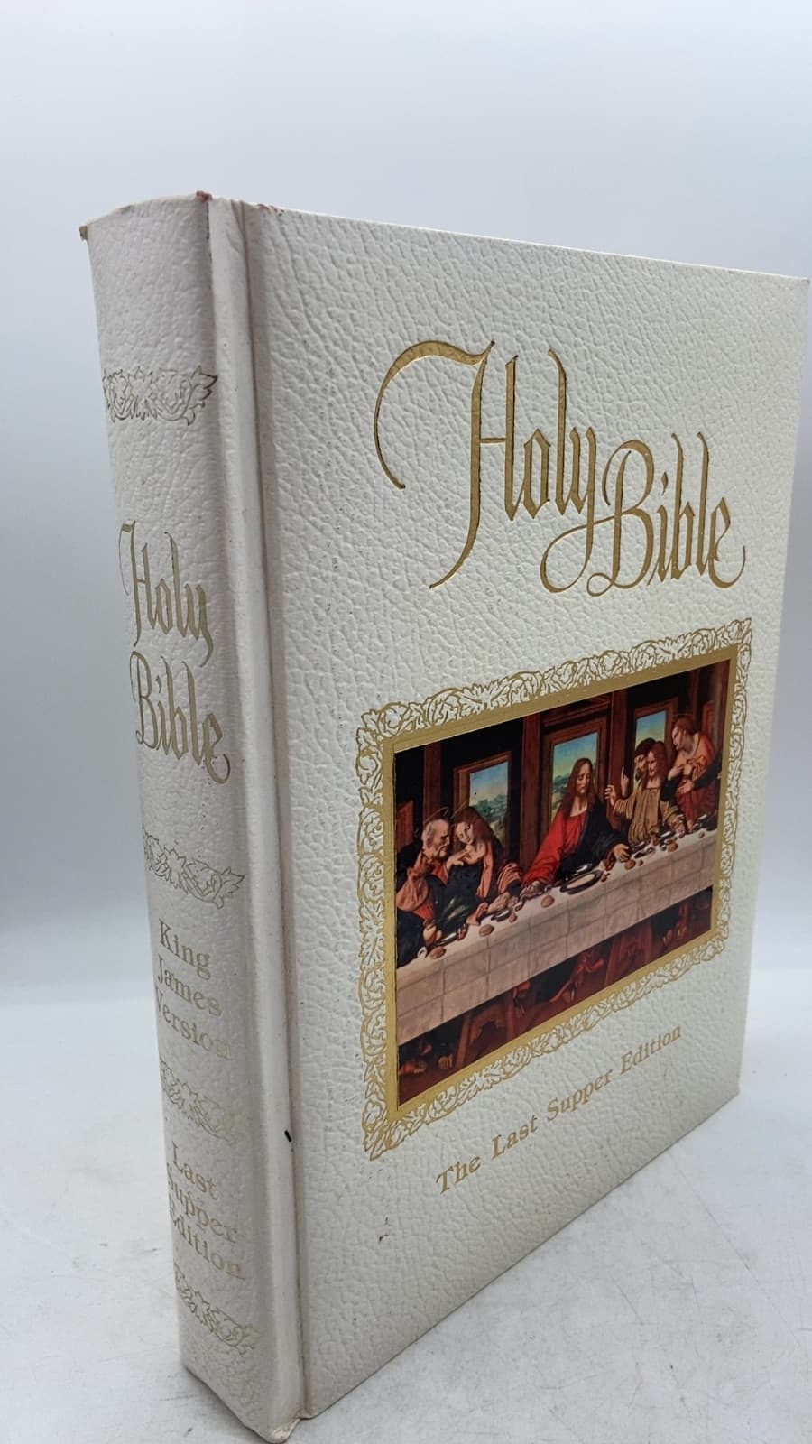Holy Bible: Authorized or King James Version - front cover