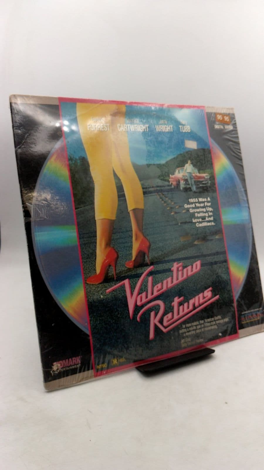 Valentino Returns by Leonard Gardner (Screenwriter), Peter Hoffman (Director) - front cover