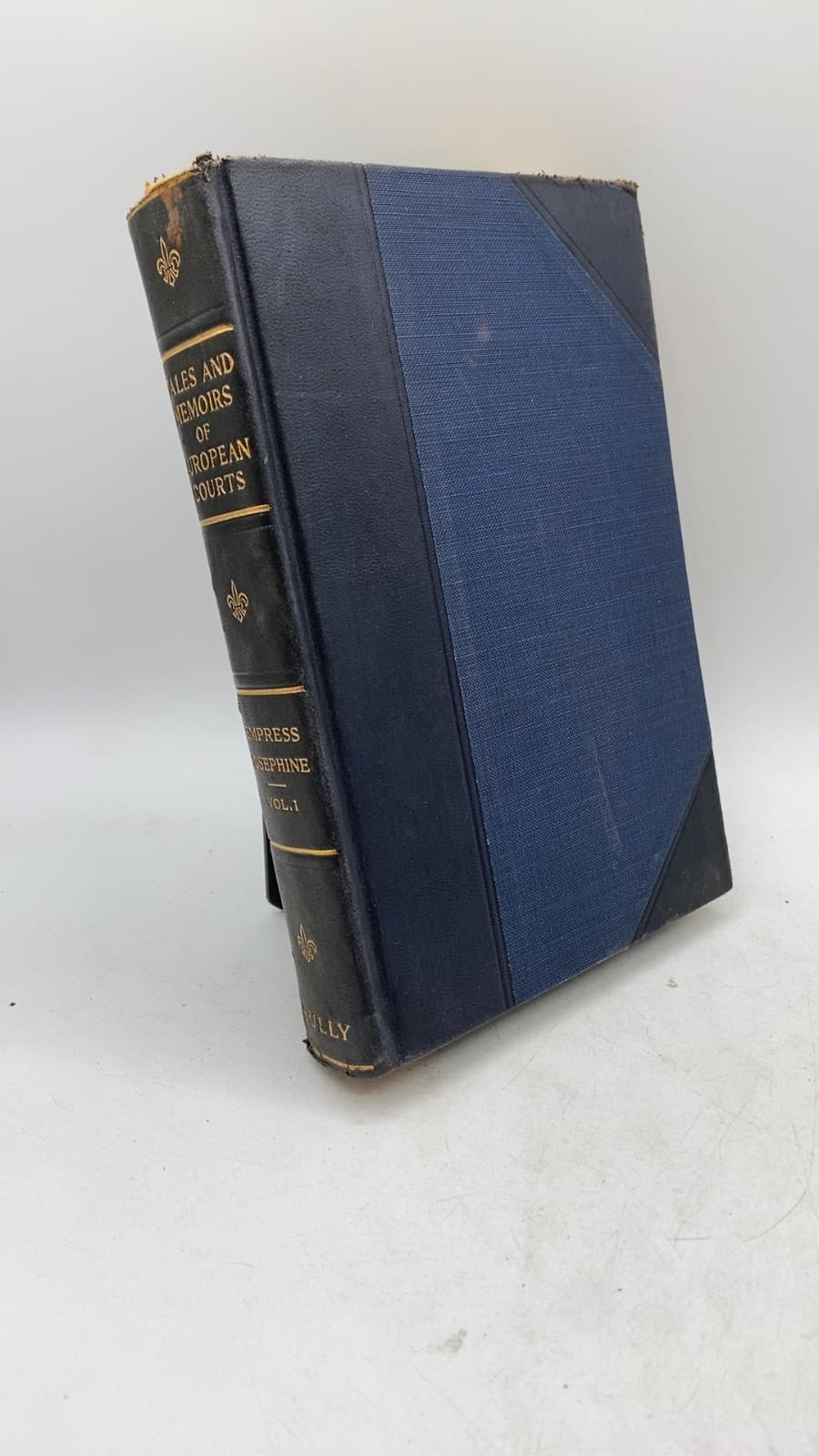 Tales and Memoirs of the Empress Josephine by Madame de Rémusat - front cover