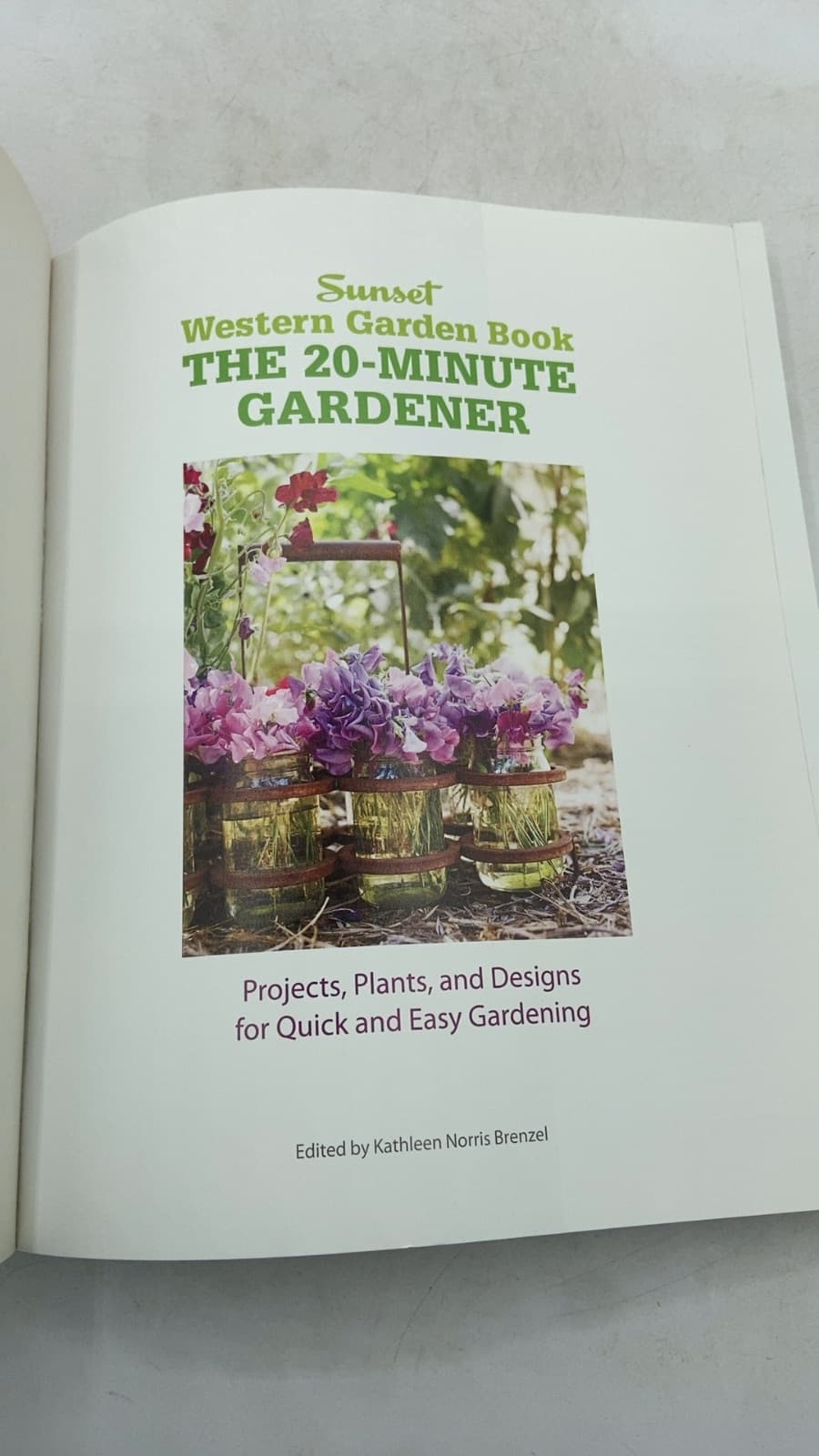 Western Garden Book: The 20-Minute Gardener by Edited by Kathleen Norris Brenzel - title page