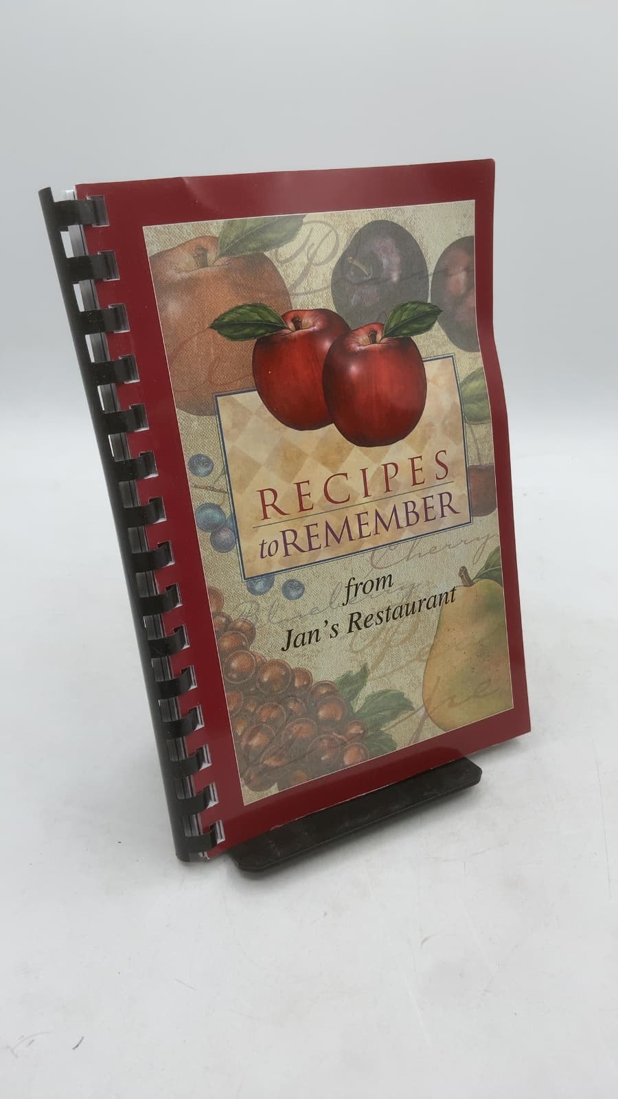Recipes to Remember from Jan's Restaurant by Jan Delp - front cover