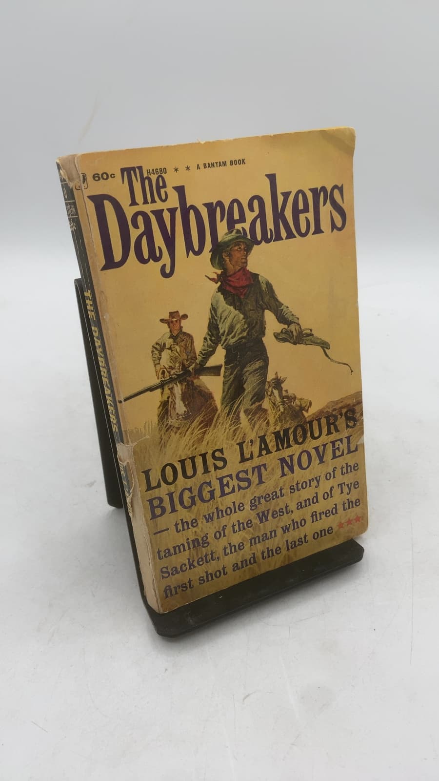 The Daybreakers by Louis L'Amour - front cover