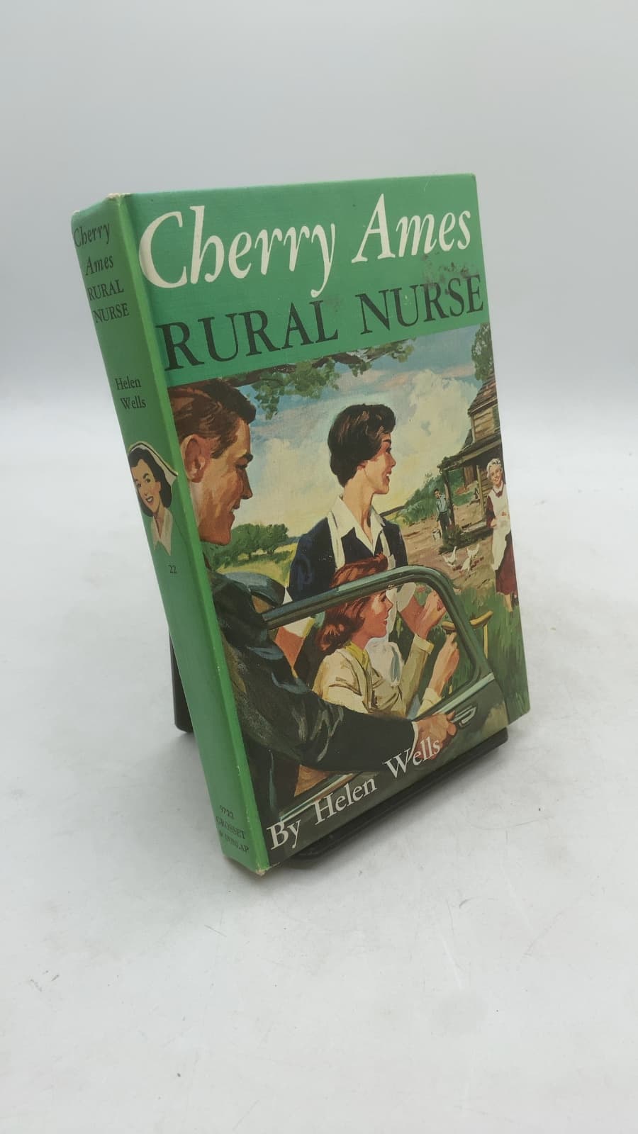 Cherry Ames Rural Nurse by Helen Wells - front cover