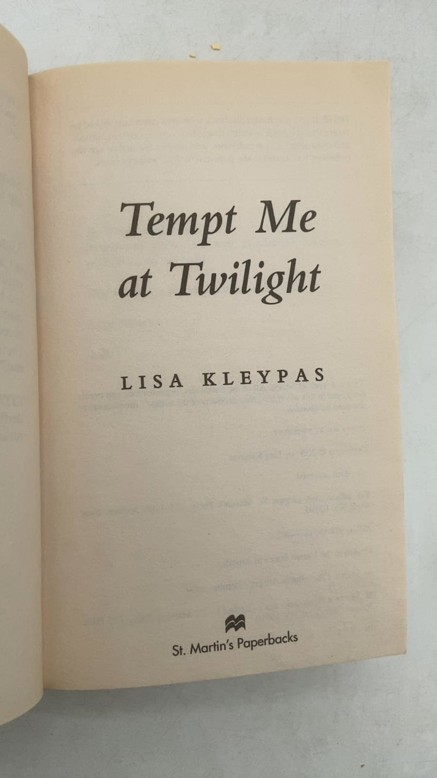 Tempt Me at Twilight by Lisa Kleypas - title page