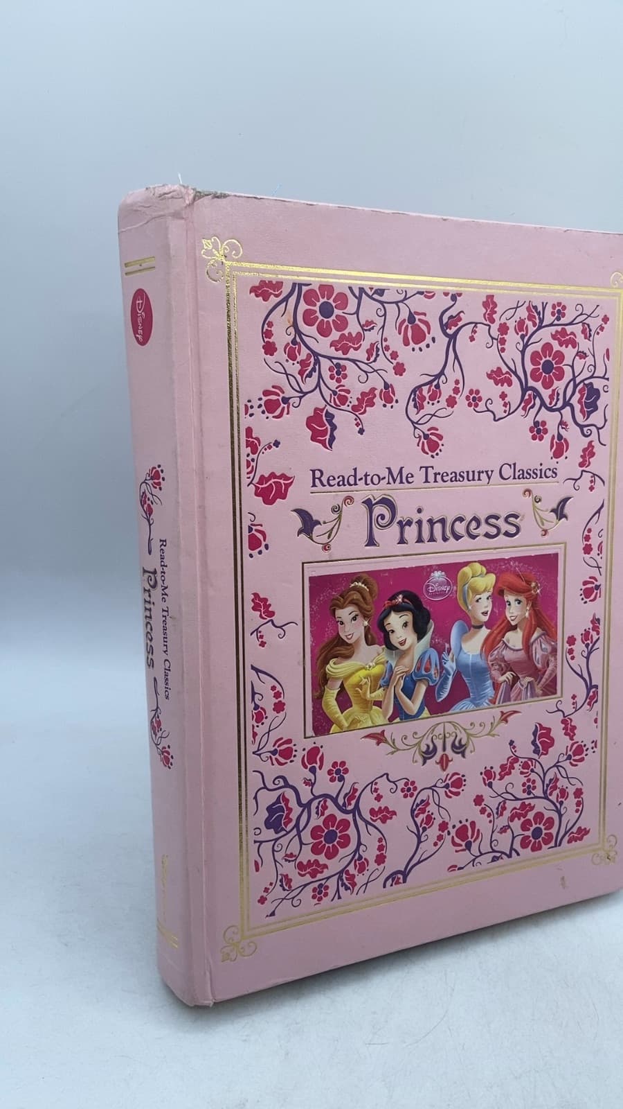 Read-to-Me Treasury Classics Princess by Liza Baker, Della Cohen, Catherine Hapka, Amy Edgar, Ellen Titlebaum, Lisa Marsoli - front cover