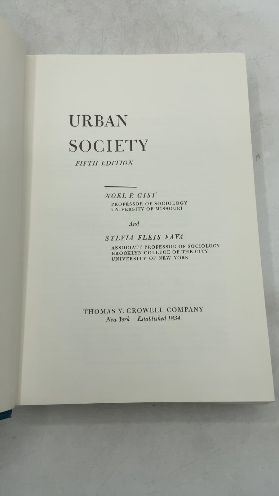 Urban Society, Fifth Edition by Noel P. Gist and Sylvia Fleis Fava - title page