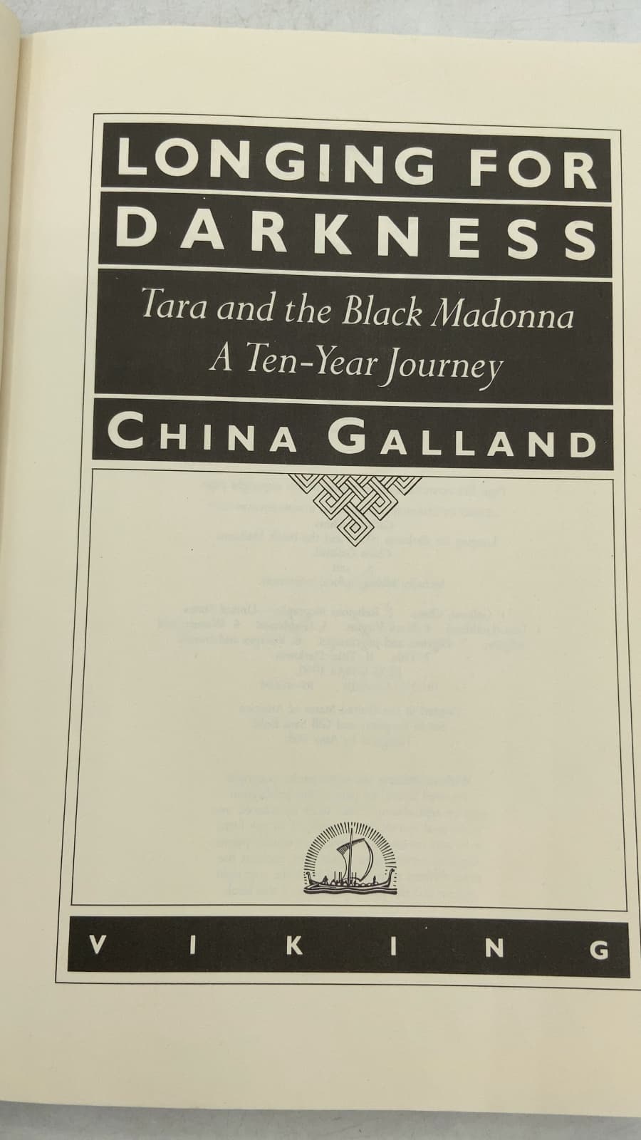 Longing for Darkness: Tara and the Black Madonna by China Galland - title page