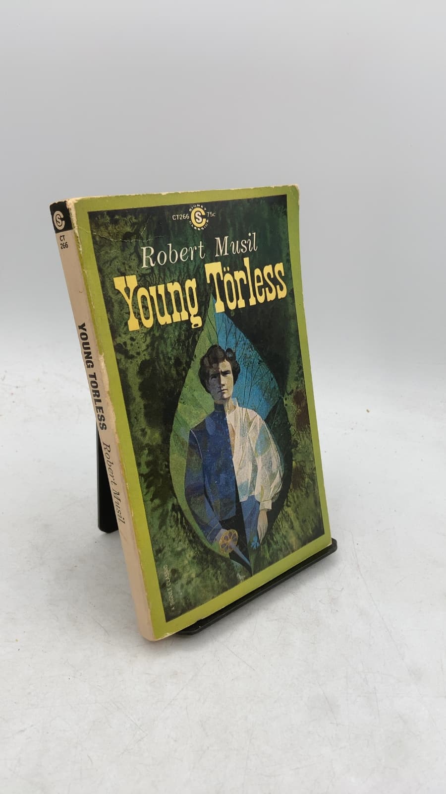 Young Törless by Robert Musil - front cover