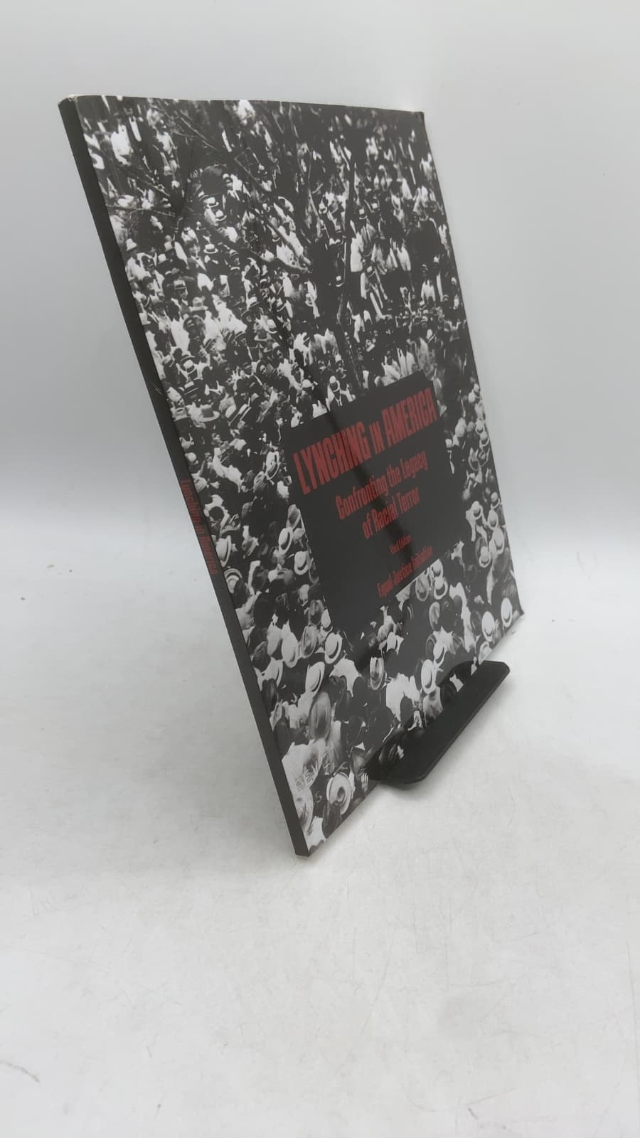 Lynching in America: Confronting the Legacy of Racial Terror by Equal Justice Initiative - front cover