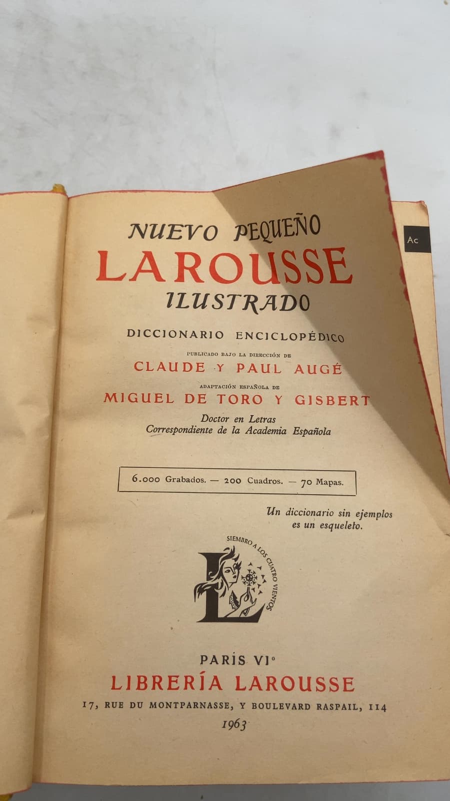 Nuevo Pequeño Larousse Ilustrado by Claude y Paul Augé; Miguel de Toro y Gisbert - title page