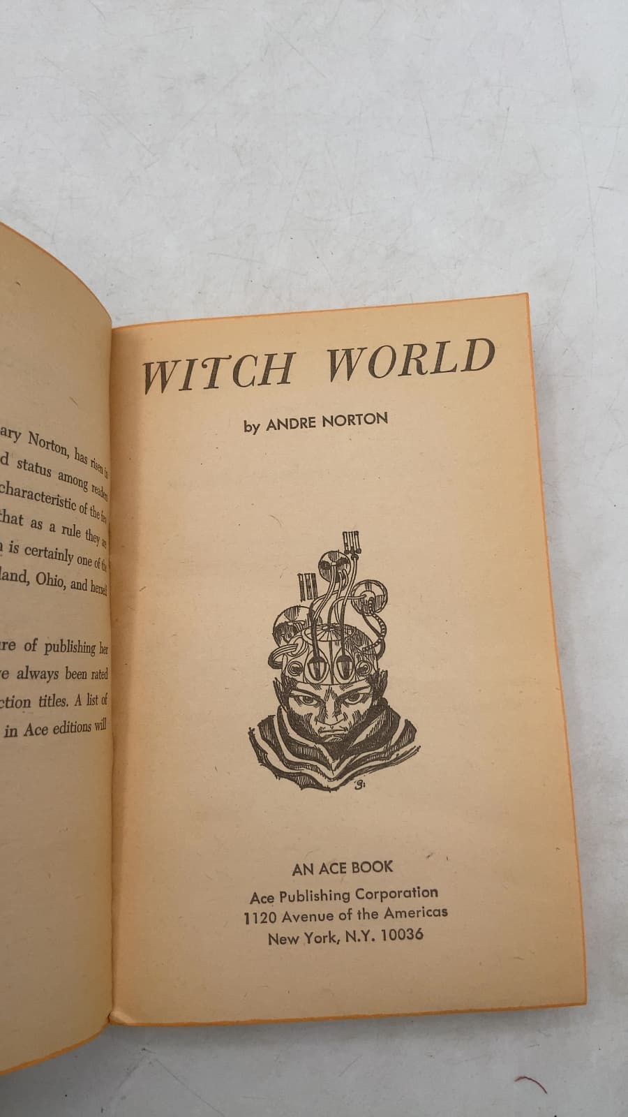 Witch World by Andre Norton - title page