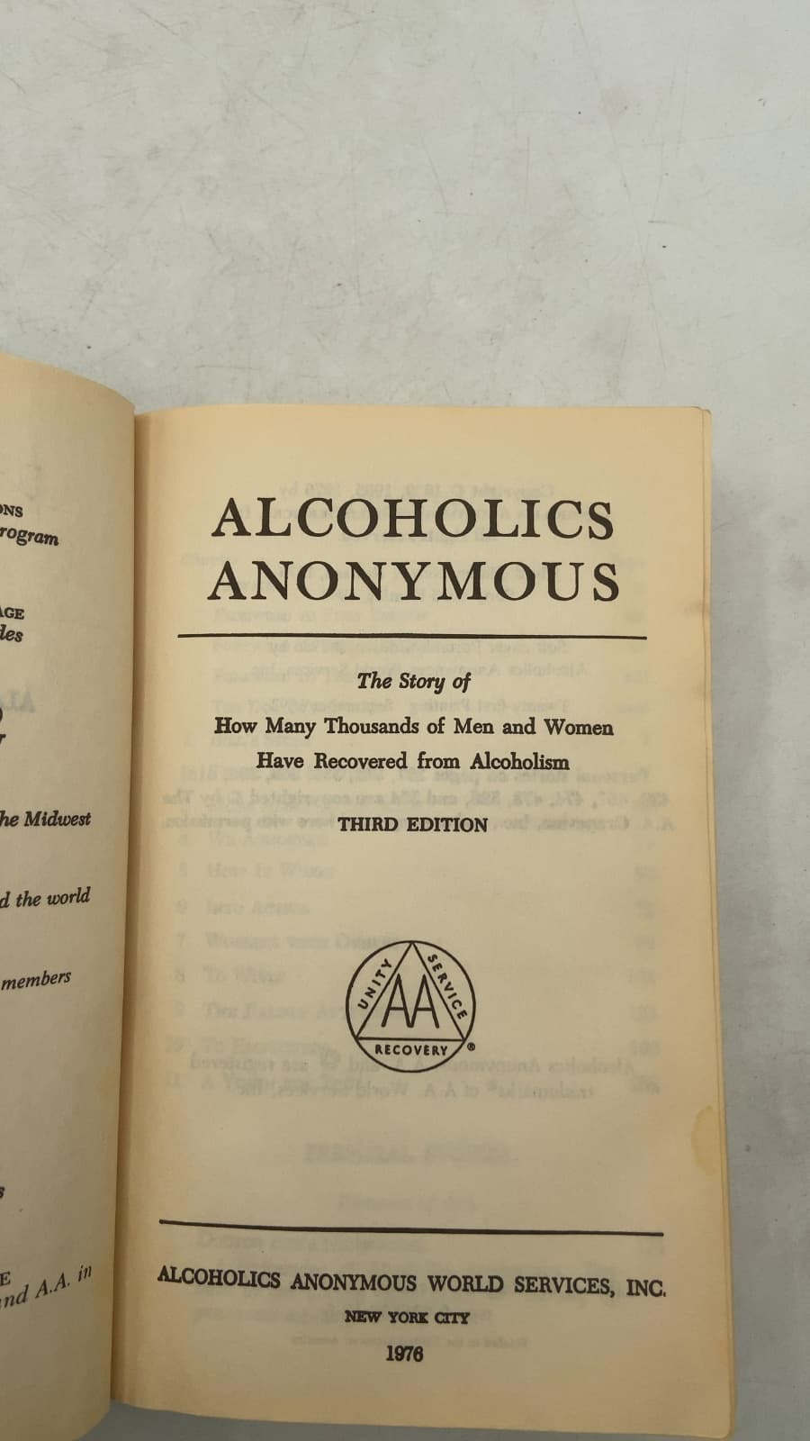 Alcoholics Anonymous: The Story of How Many Thousands of Men and Women Have Recovered from Alcoholism - title page