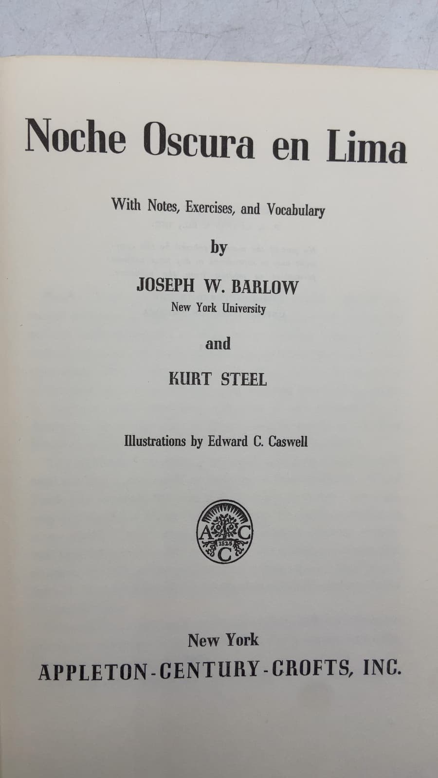 Noche Oscura en Lima by Joseph W. Barlow and Kurt Steel - title page