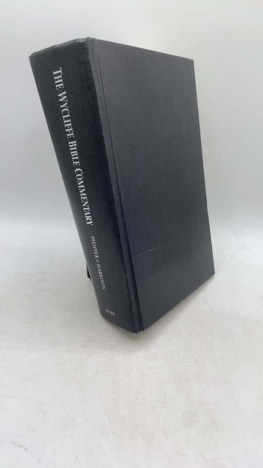 The Wycliffe Bible Commentary by Charles F. Pfeiffer and Everett F. Harrison - front cover