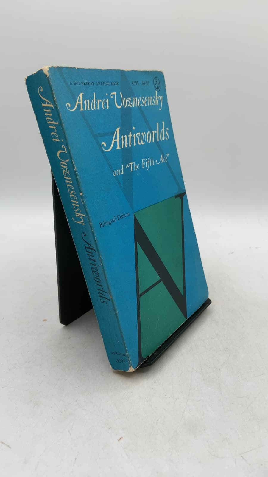 Antiworlds and "The Fifth Ace" by Andrei Voznesensky - front cover