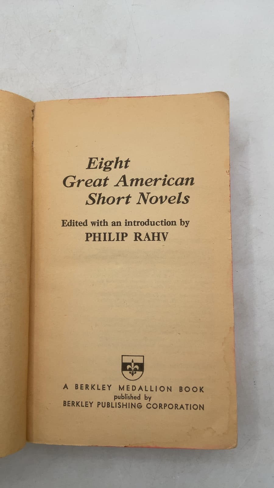 Eight Great American Short Novels by Philip Rahv (Editor) - title page