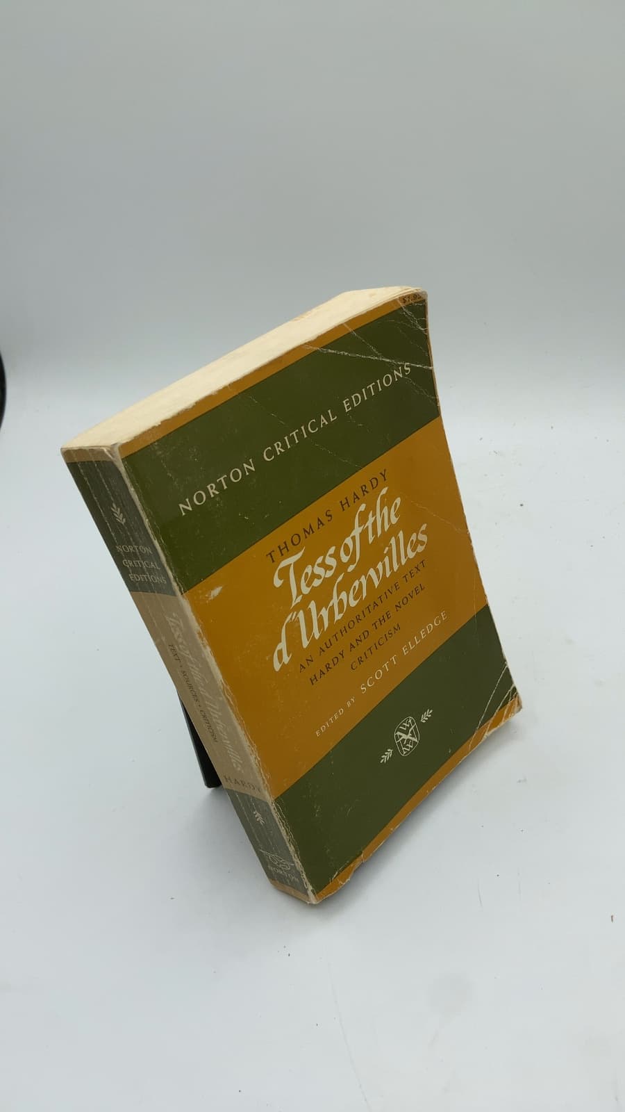 Tess of the d'Urbervilles by Thomas Hardy - front cover