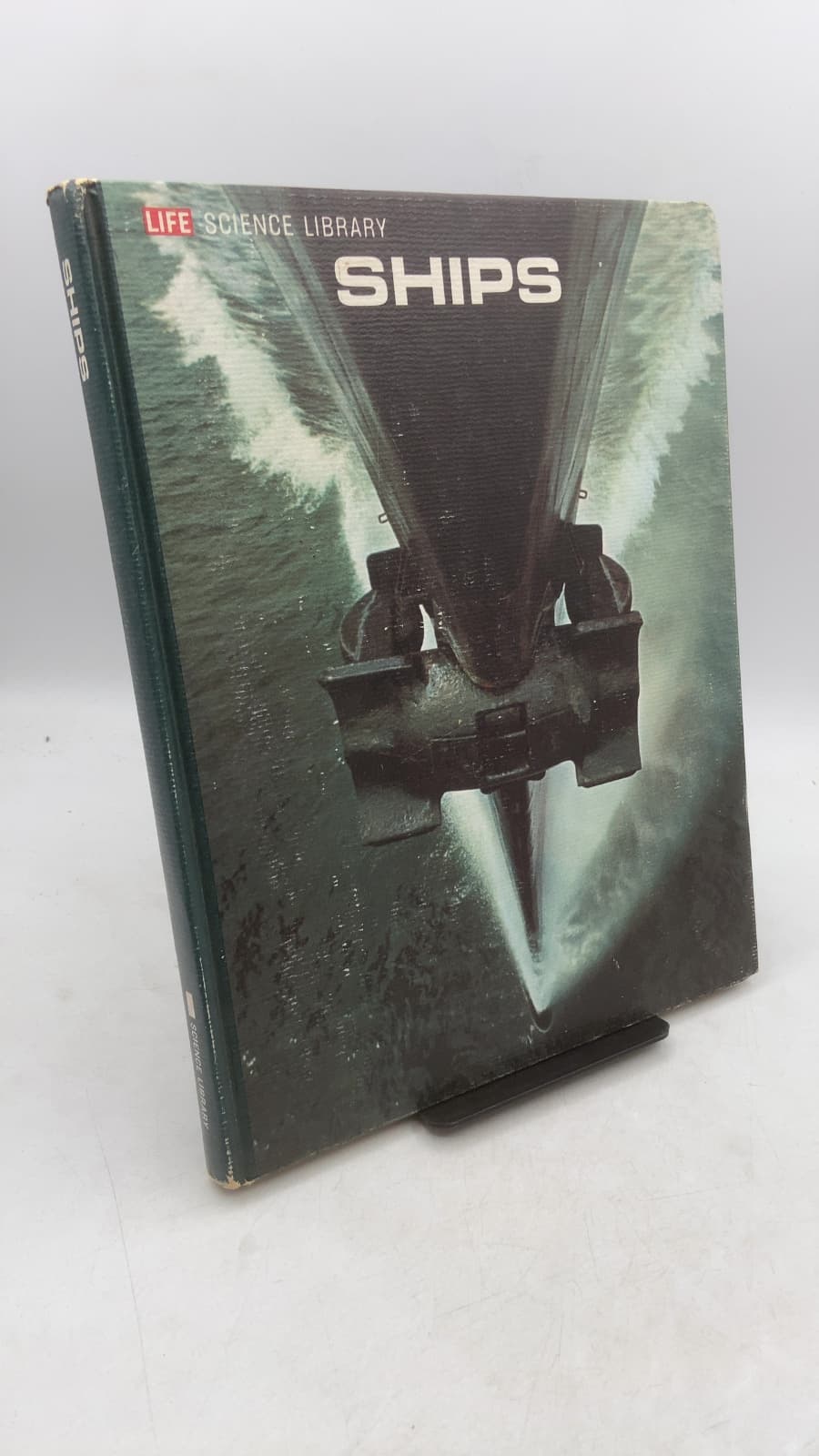 Ships by Edward V. Lewis, Robert O'Brien and the Editors of Time-Life Books - front cover