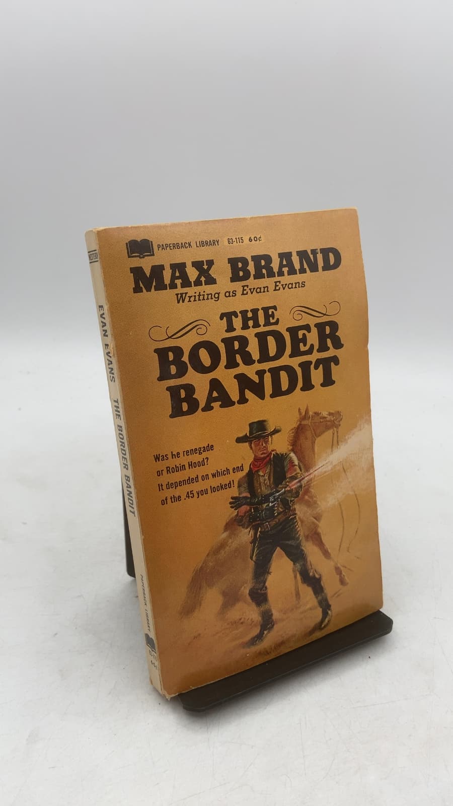 The Border Bandit by Max Brand - front cover