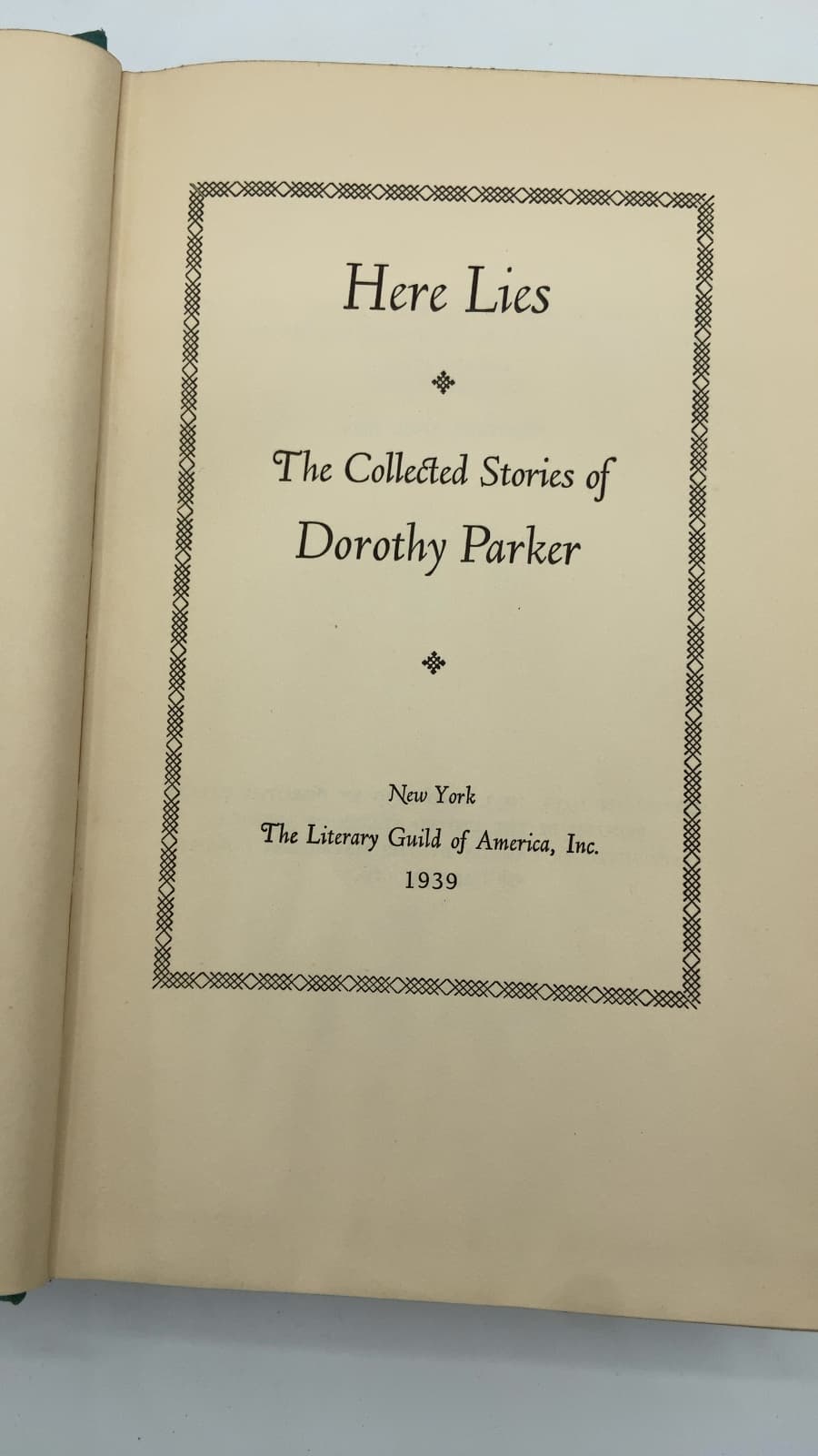 Here Lies: The Collected Stories of Dorothy Parker by Dorothy Parker - title page